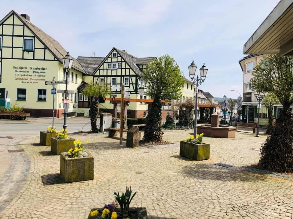 Landhotel Combecher Neukirchen  Zewnętrze zdjęcie