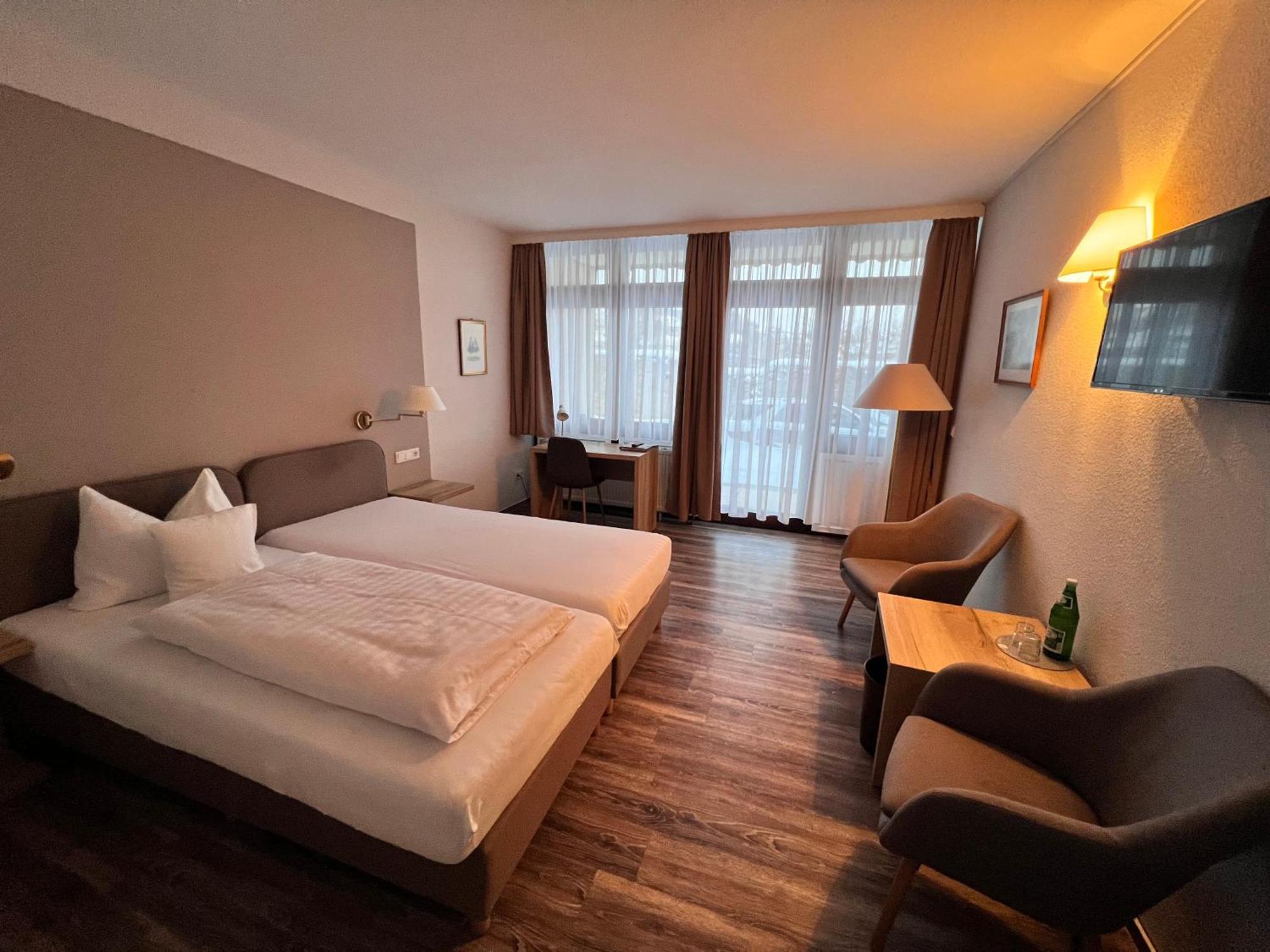 Landhotel Combecher Neukirchen  Zewnętrze zdjęcie